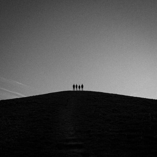 wren - Black Rain Falls (2025)